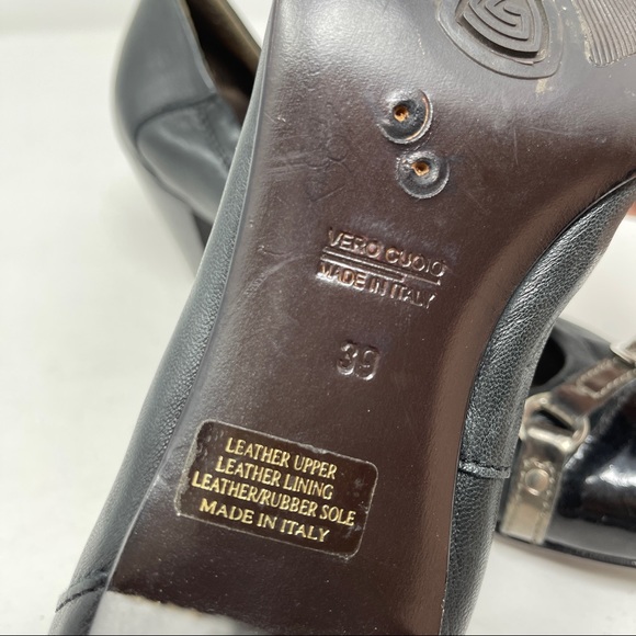 AGL Attilio Giusti Leombruni EU 39 US 9 Black Leather Cap Toe Pumps - Picture 12 of 12